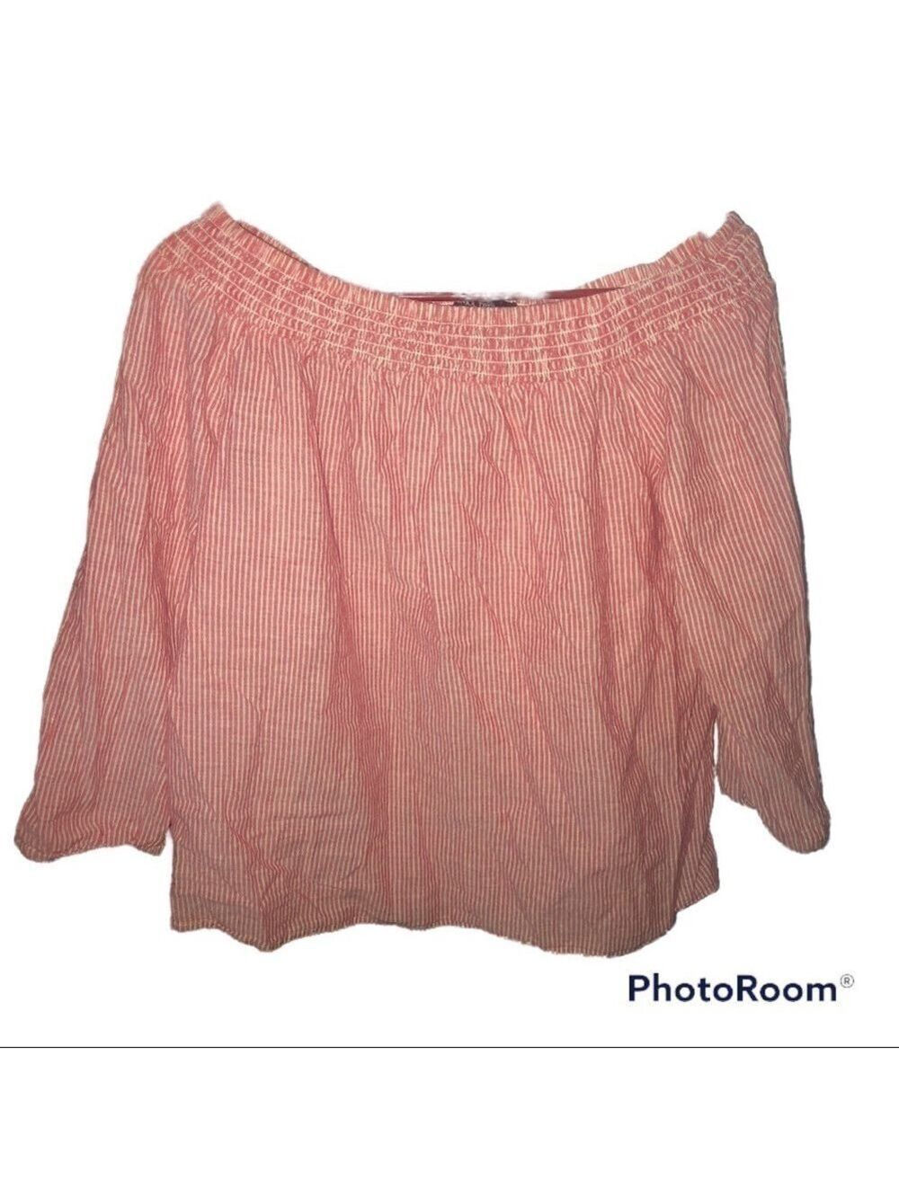 Ivanka Trump 𝅺Red Striped Off-the-Shoulder Top